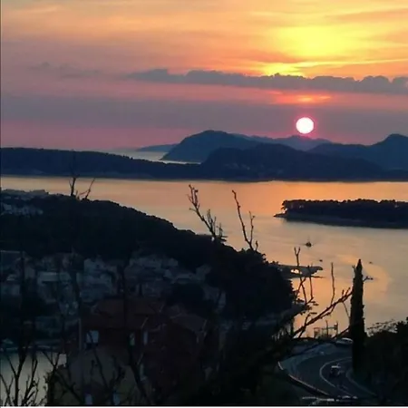Sea View From The Hill Apartment Dubrovnik