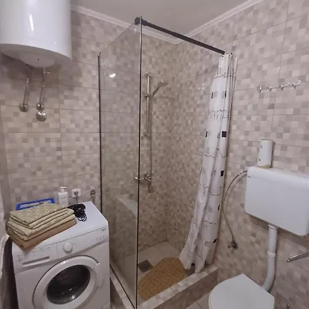 Sea View From The Hill Apartment